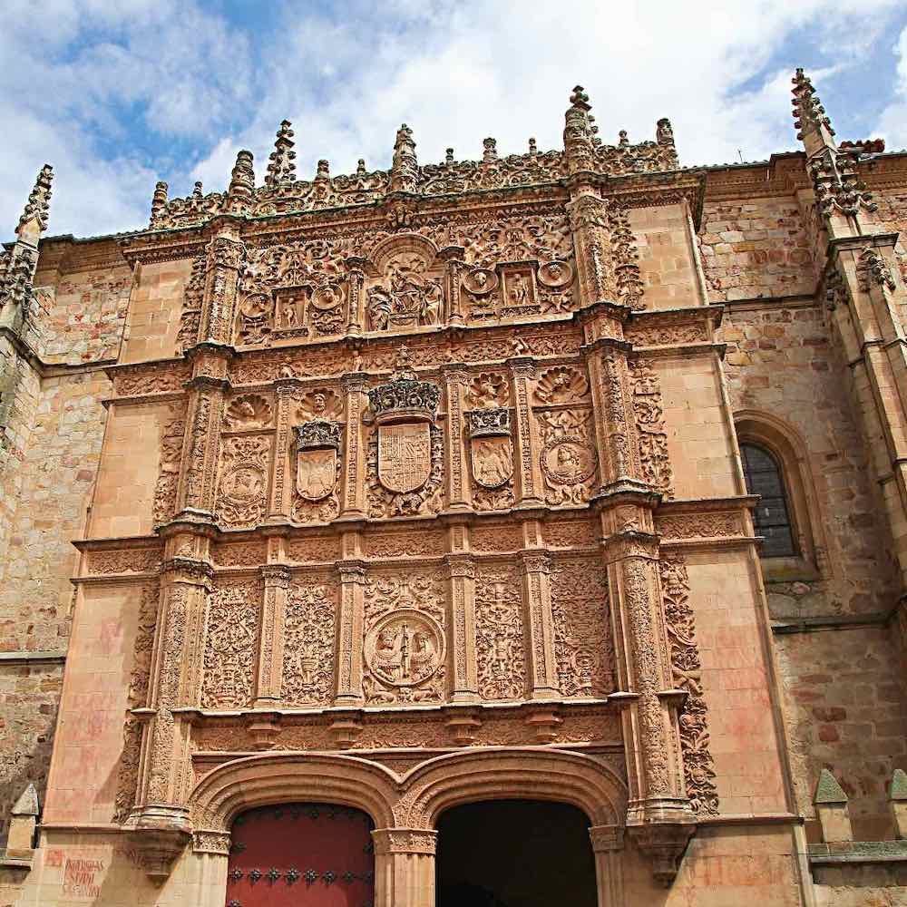 Fachada Rica de las Escuelas Mayores de la Universidad