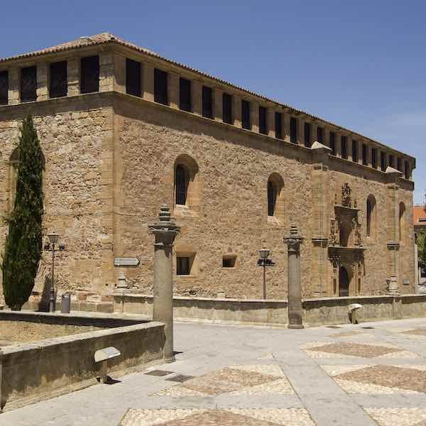 Convento de las Dueñas o Convento de Santa María de la Consolación