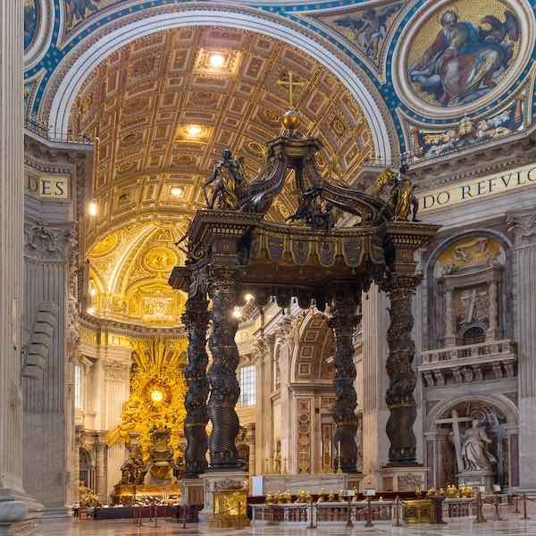 Basílica y Plaza de San Pedro del Vaticano