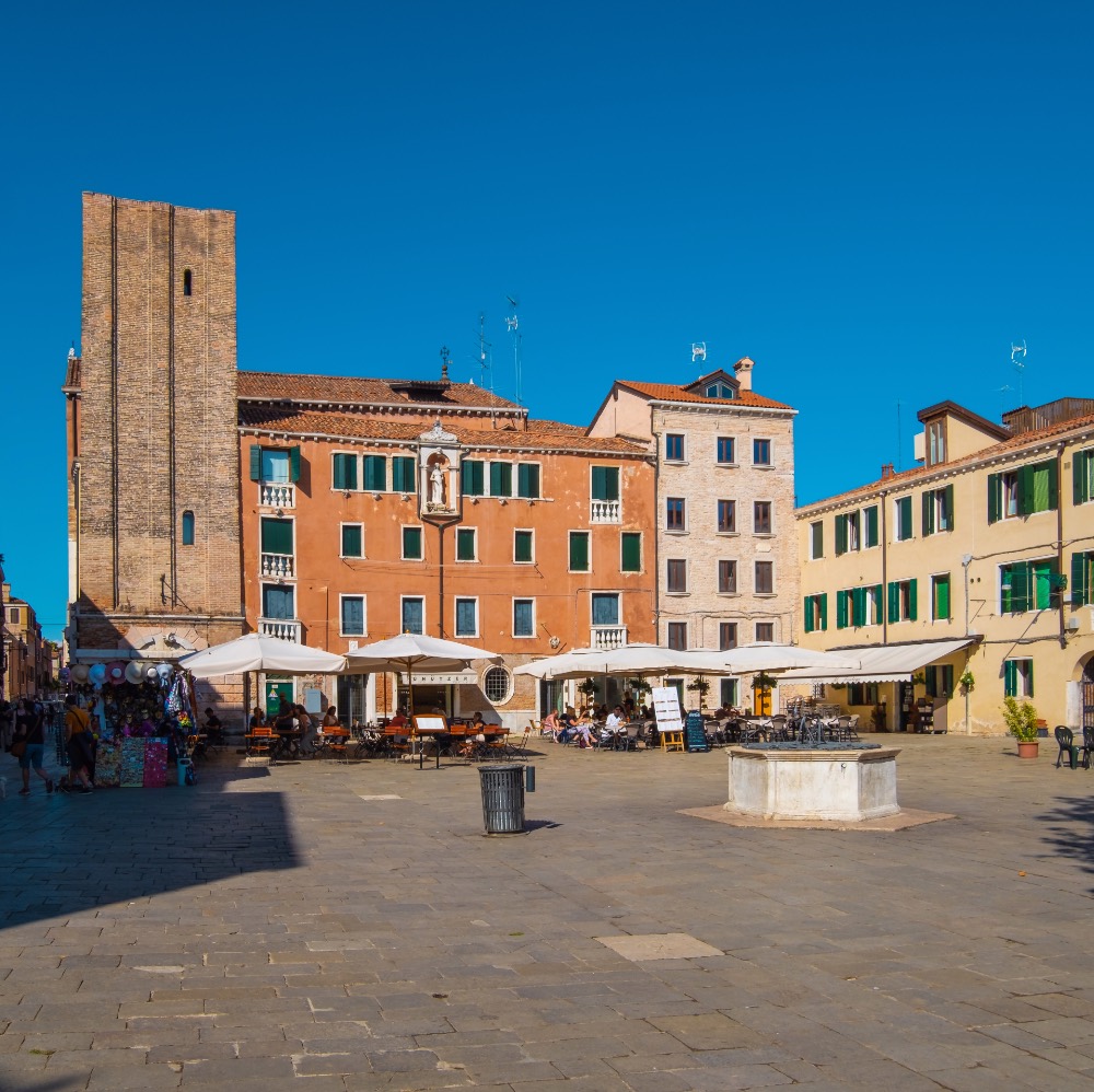 Iglesia de San Pantaleón y Campo Santa Margarita, Venecia